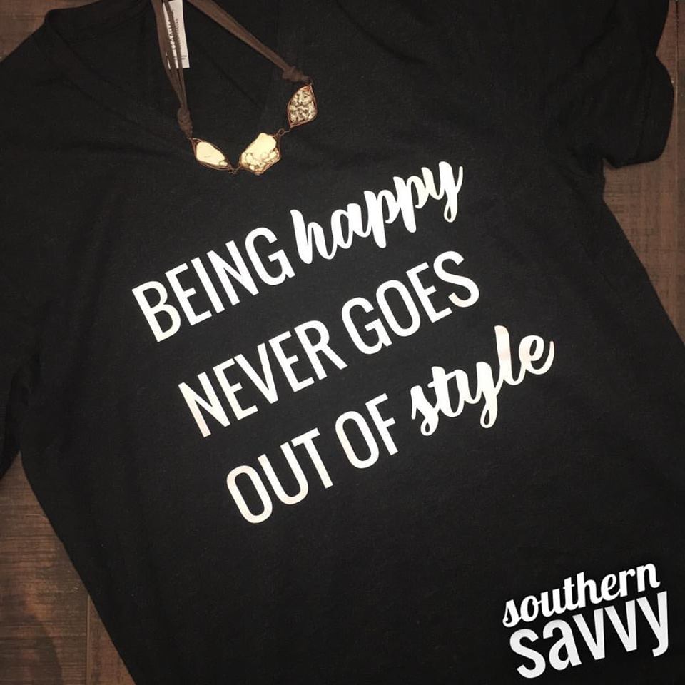 How to Wear A Graphic Tee